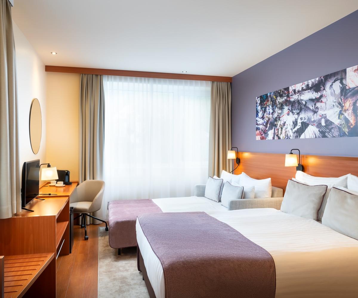 Leonardo Hotel Salzburg City Center Exterior photo